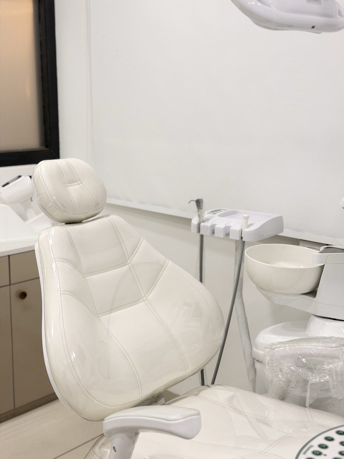 Dental chair at The Tooth Vita